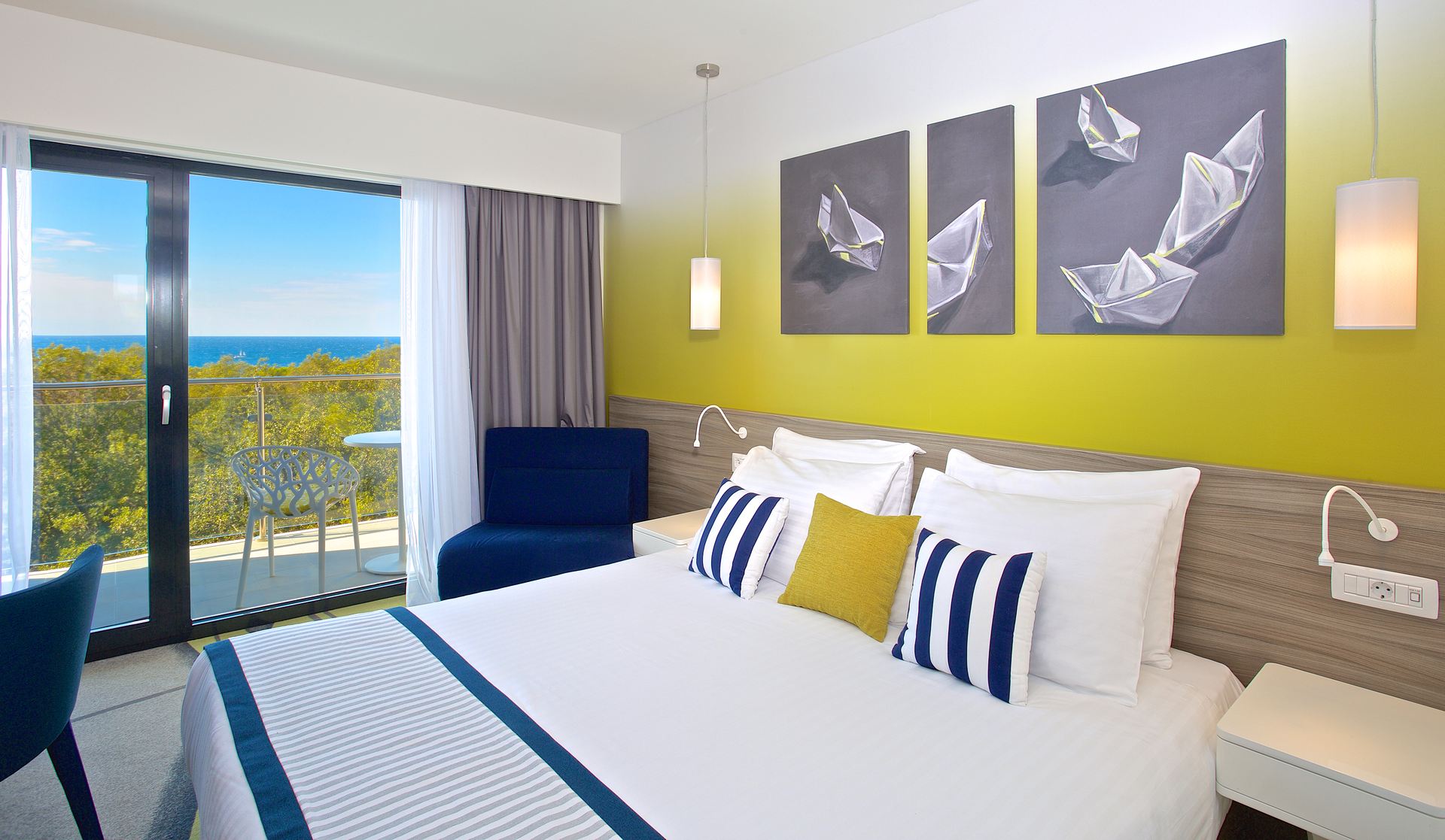 1659443089park plaza arena superior room with balcony panoramic sea view 01
