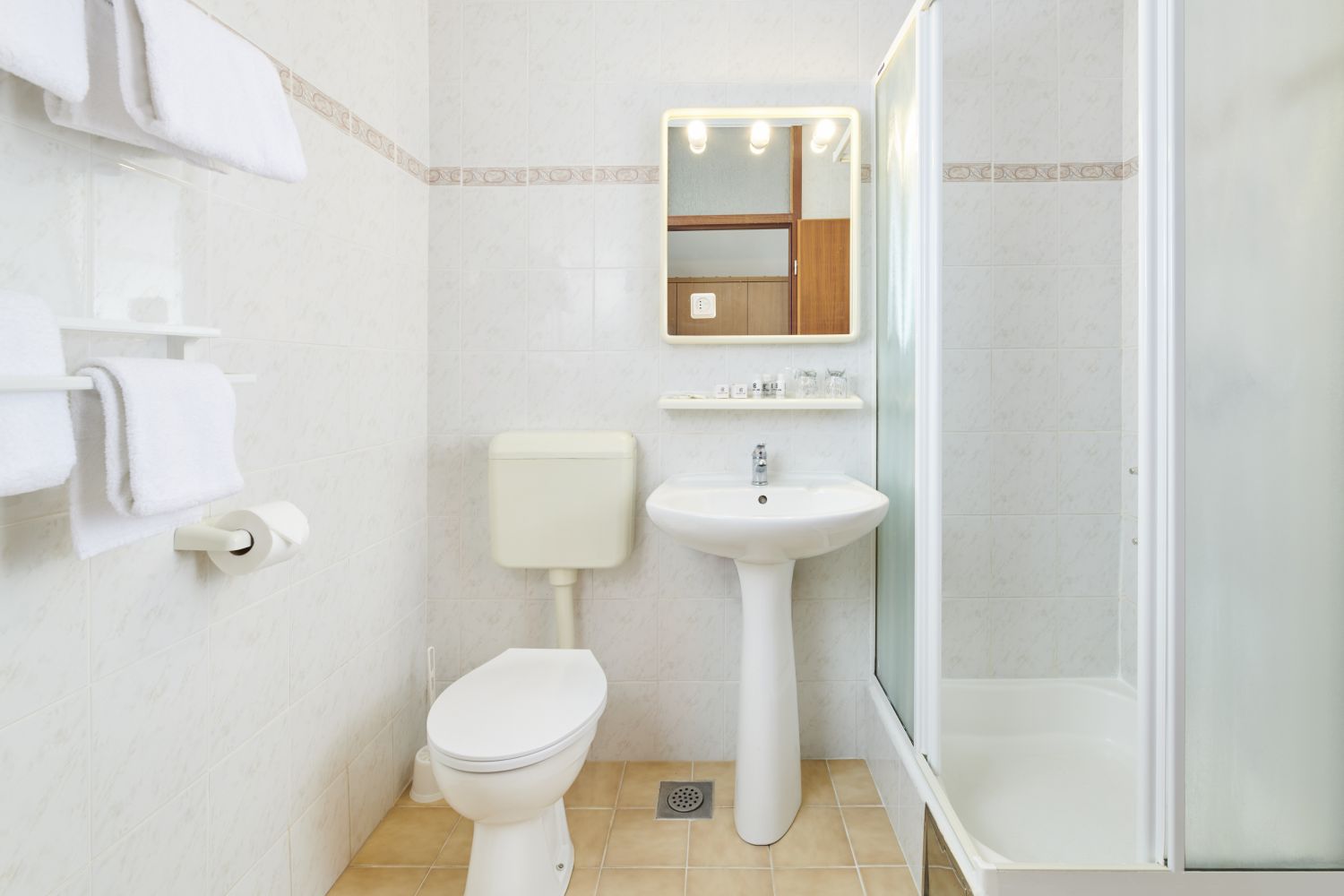 15 magal hotel by aminess rooms superior double room with balcony s3bp superior double room with balcony s3bp 4