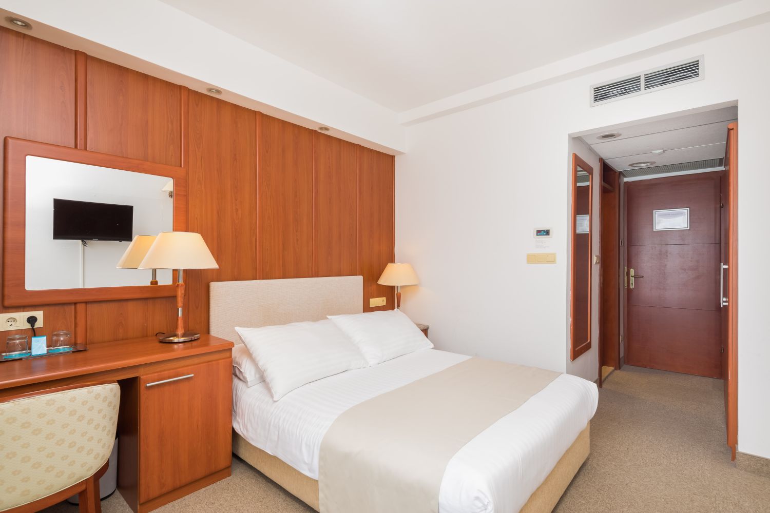 21 marko polo hotel by aminess rooms standard double room seaside ms2 standard double room seaside ms2 7