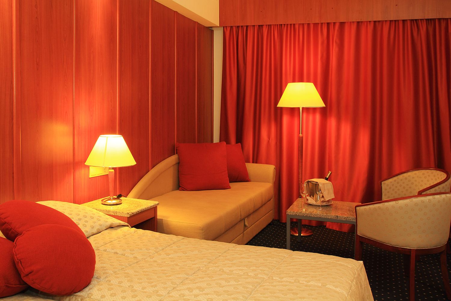 21 marko polo hotel by aminess rooms comfort double room ss2 ss3 comfort double room ss2 ss3 6