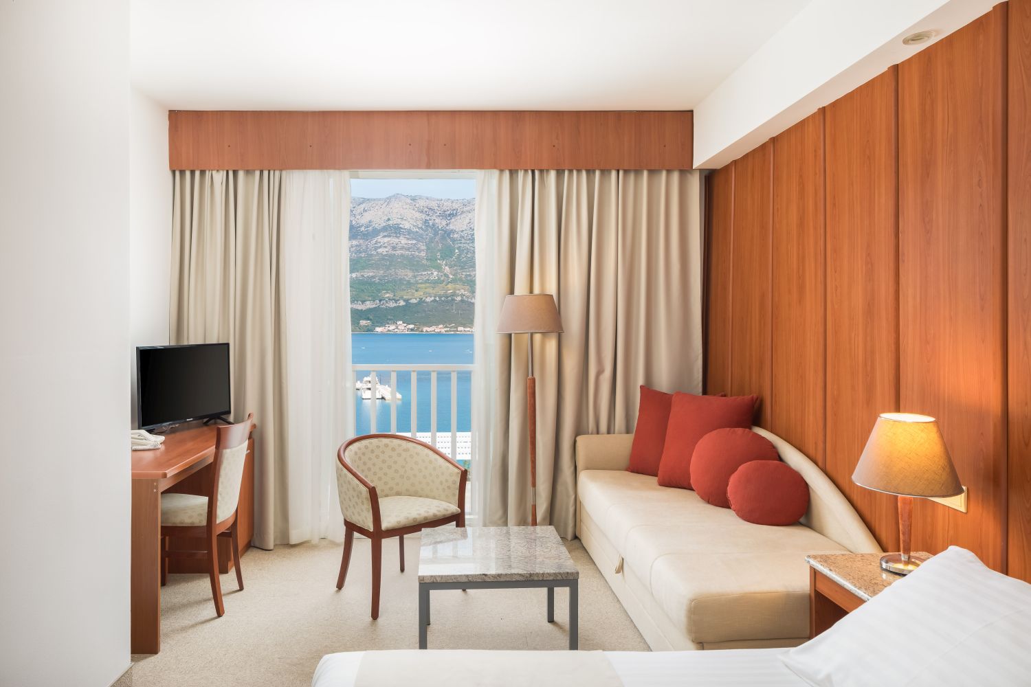 21 marko polo hotel by aminess rooms comfort double room seaside s2m comfort double room seaside s2m 9