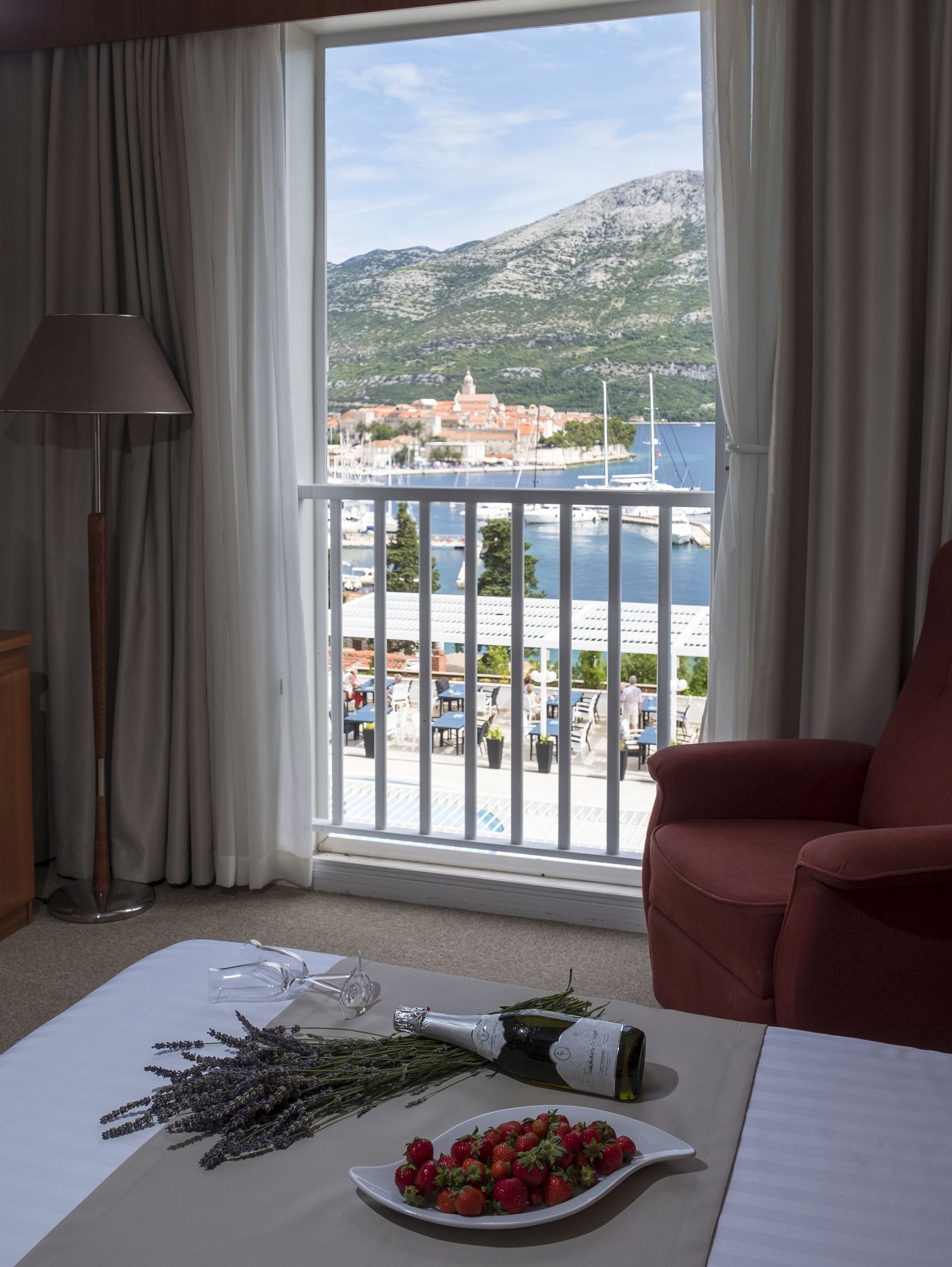 21 marko polo hotel by aminess rooms comfort double room seaside s2m comfort double room seaside s2m 8