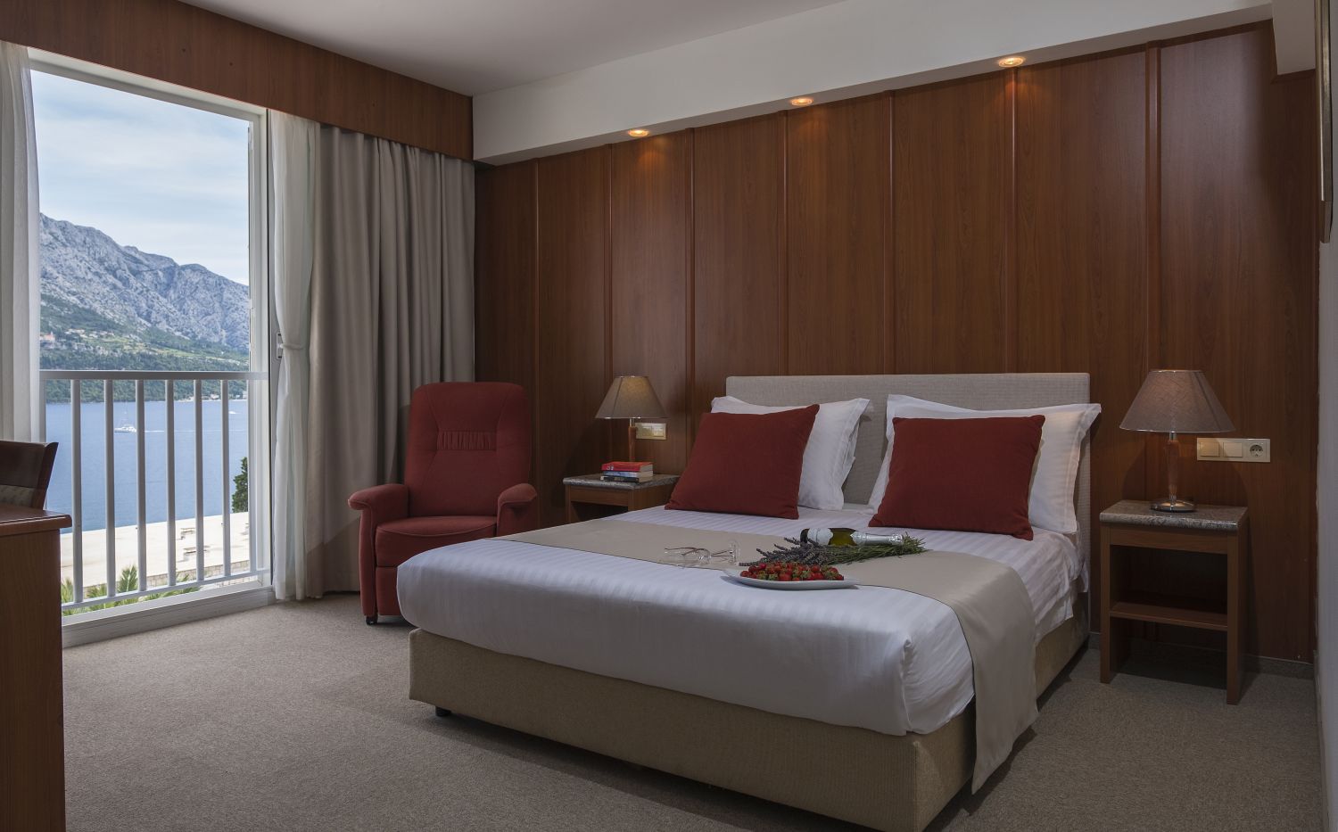 21 marko polo hotel by aminess rooms comfort double room seaside s2m comfort double room seaside s2m 6