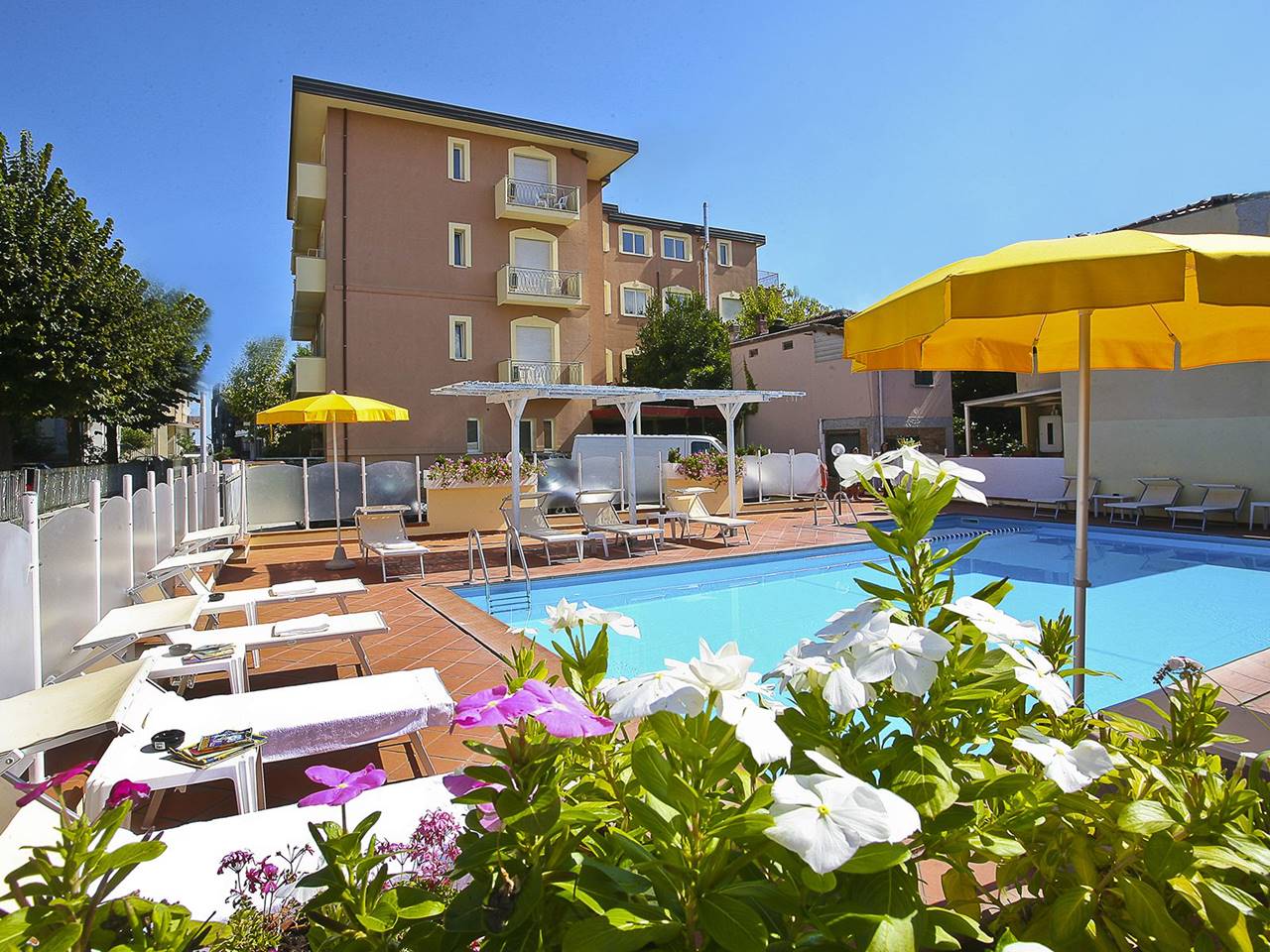Residence Girasoli 2 room apartment