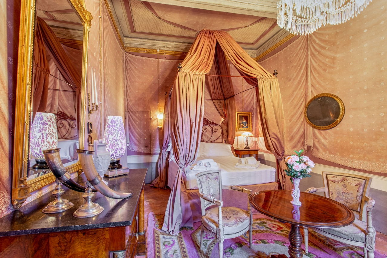 palazzo-nobile-di-san-donato-montepulciano-suite-celeste