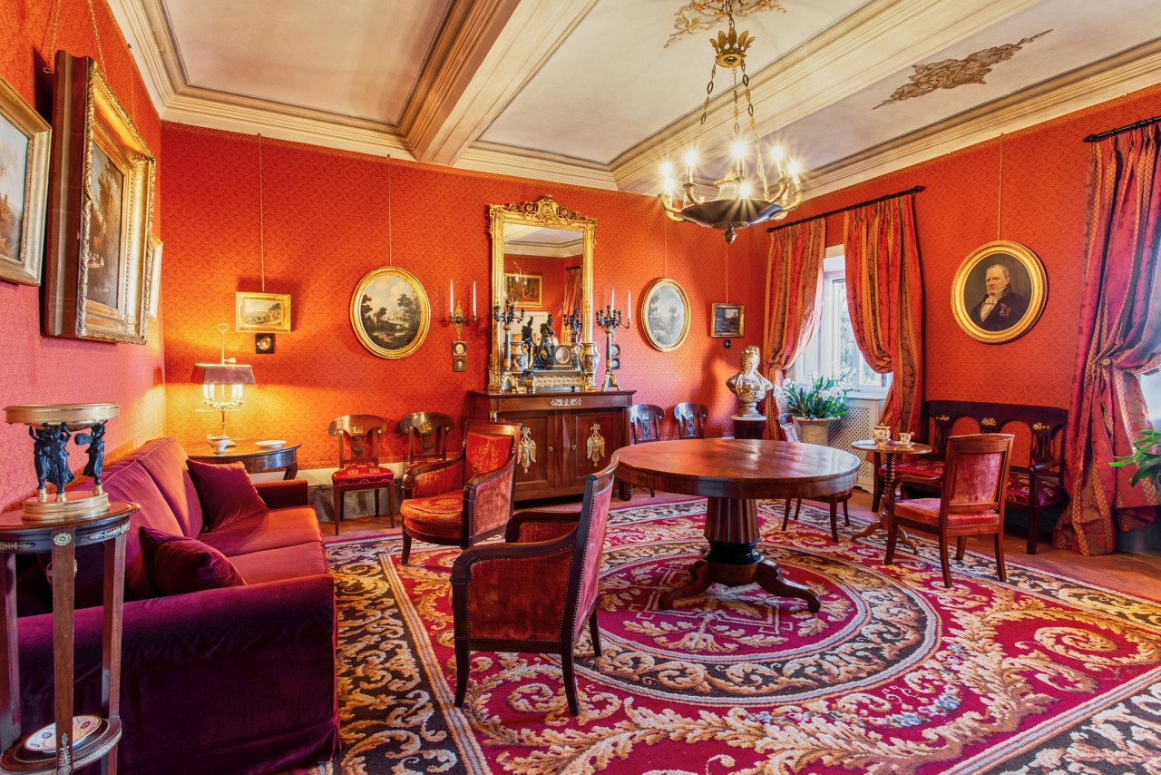 palazzo-nobile-di-san-donato-suite-rossa