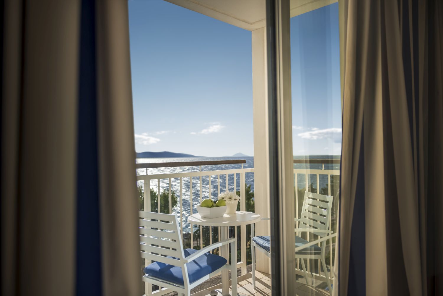 valamar sanfior hotel   casa casa sanfior superior room  seaside  balcony 03 1645019036