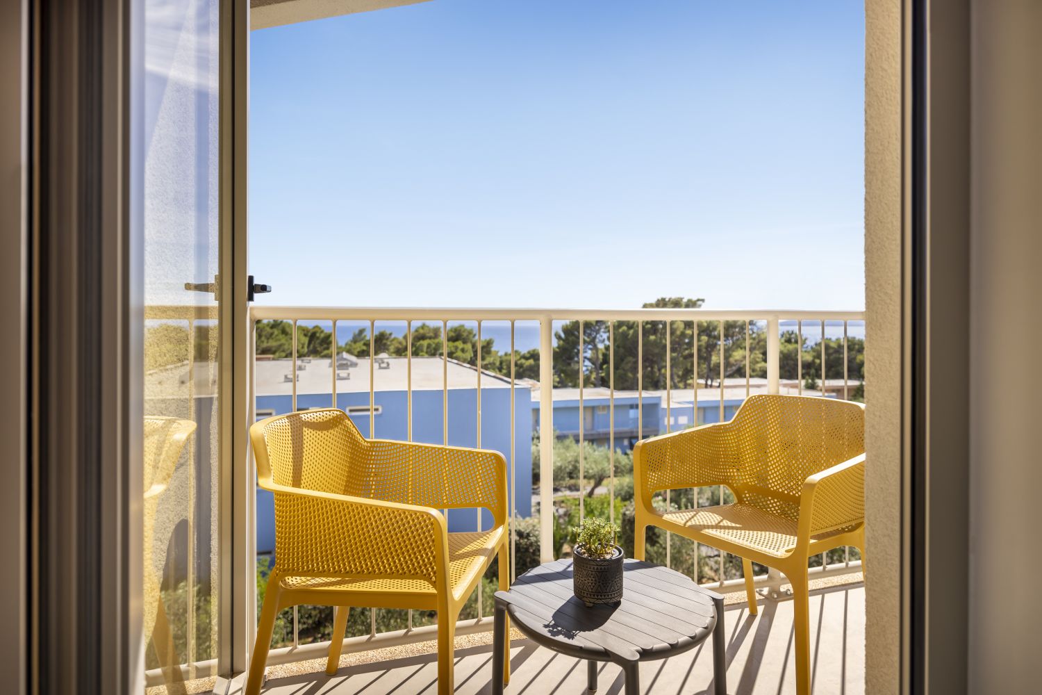 makarska sunny resort superior room for 2 1 with balcony 06 1726563529