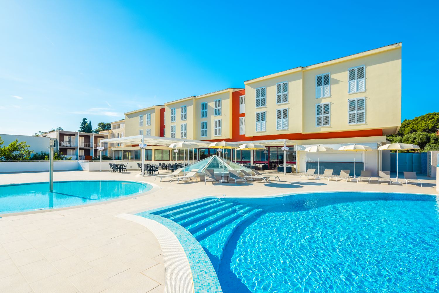 21 marko polo maradiso hotel by aminess outdoor pool marko polo mardiso hotel by aminess 2025 pool 10