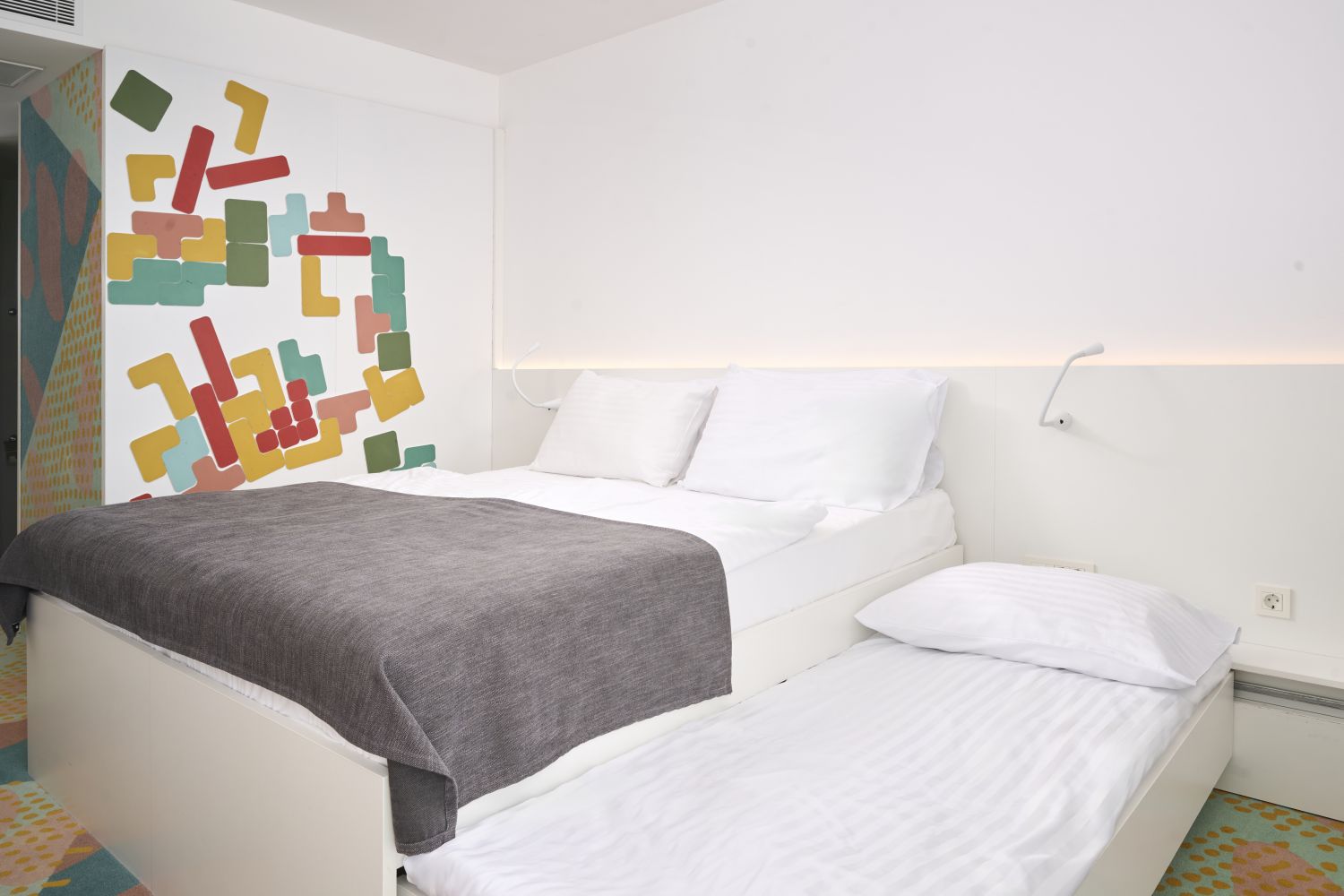 29 aminess vival lisanj family hotel 02 sobe classic double room with balcony aminess vival lisanj family hotel classic double room with balcony 03