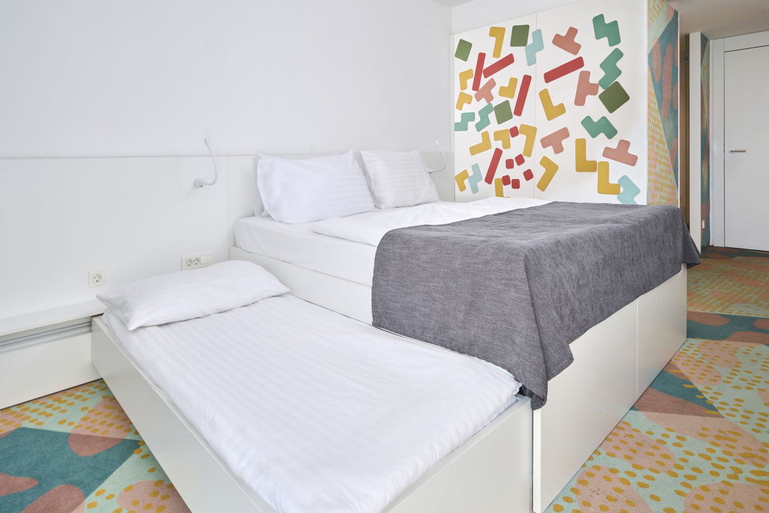 29 aminess vival lisanj family hotel 02 sobe premium double room with sea view balcony aminess vival lisanj family hotel premium double room with sea view balcony 04